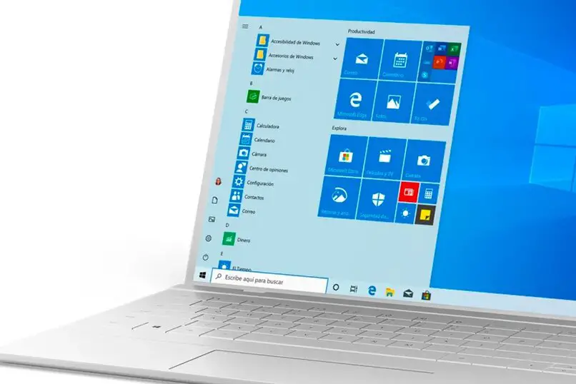 laptop con windows 11 instalado