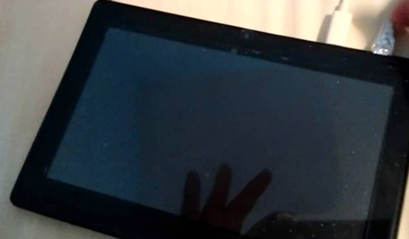 pantalla de la tableta android apagada