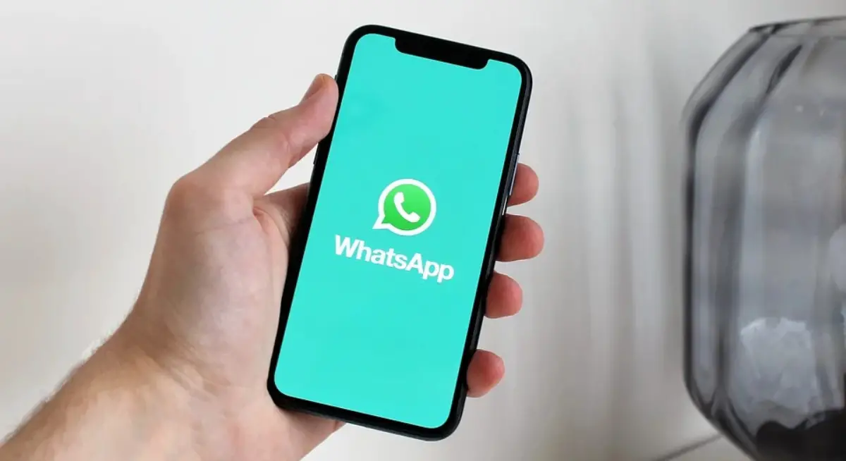Cómo cambiar el estilo de fuente en WhatsApp