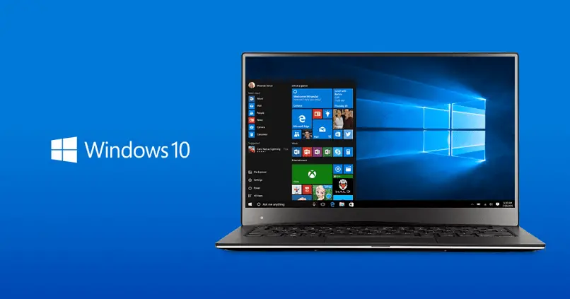 laptop con logo de windows 10