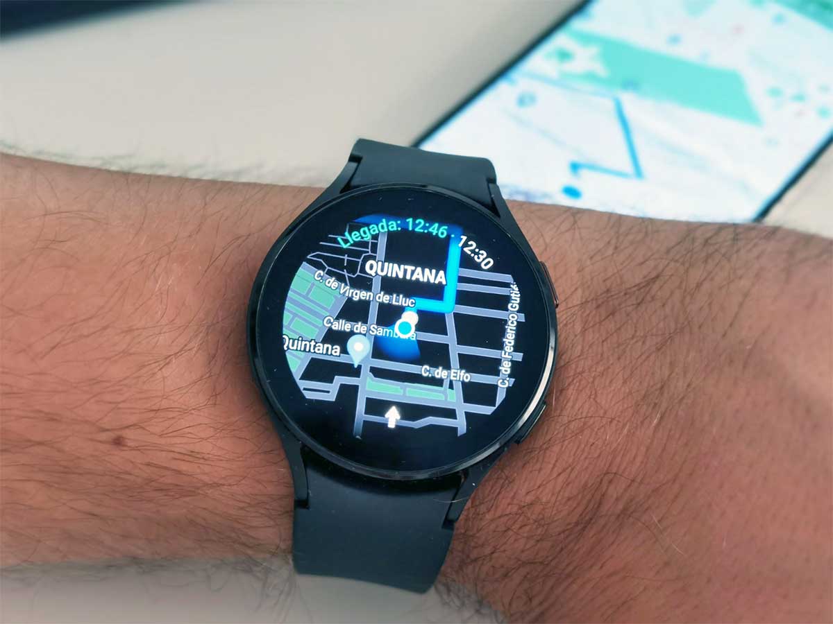 ▶ Cómo guiarlo con Google Maps en su reloj inteligente Samsung Galaxy Watch4