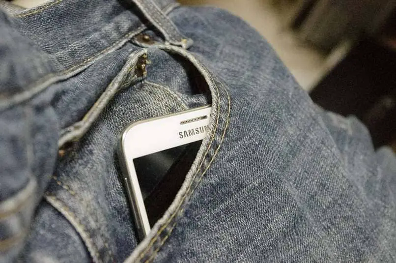 guardar el teléfono móvil de Samsung