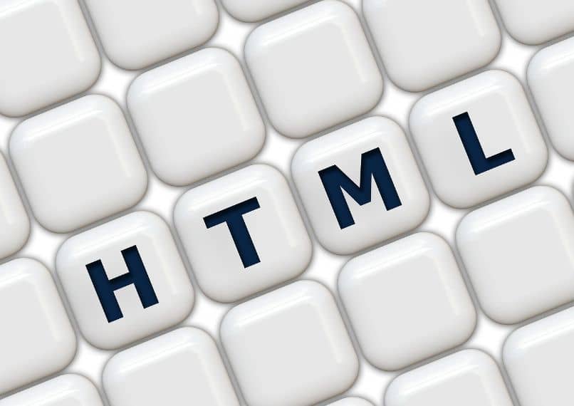Cómo abrir archivos con extensión HTML correctamente: características