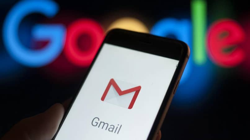 Cómo iniciar sesión en varias cuentas de Gmail simultáneamente en su Android o iPhone