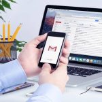 ¿Cómo guardar sus correos electrónicos en carpetas de Gmail desde la aplicación móvil?