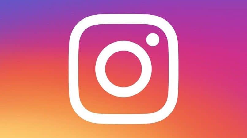 Redirigir o reproducir fotos temporales de Instagram Direct