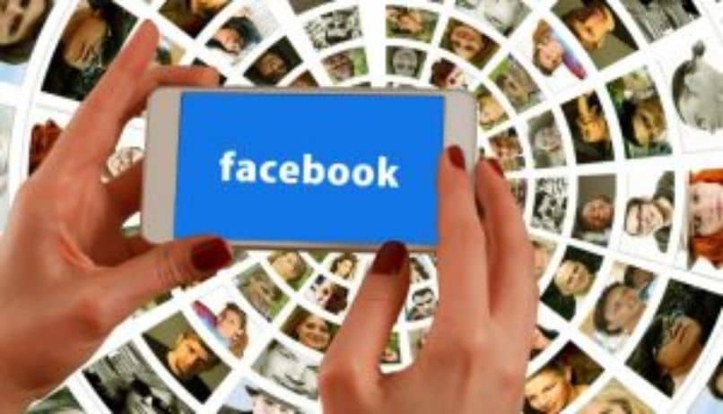 Cómo SUBIR o PUBLICAR fotos y videos simultáneamente en Facebook
