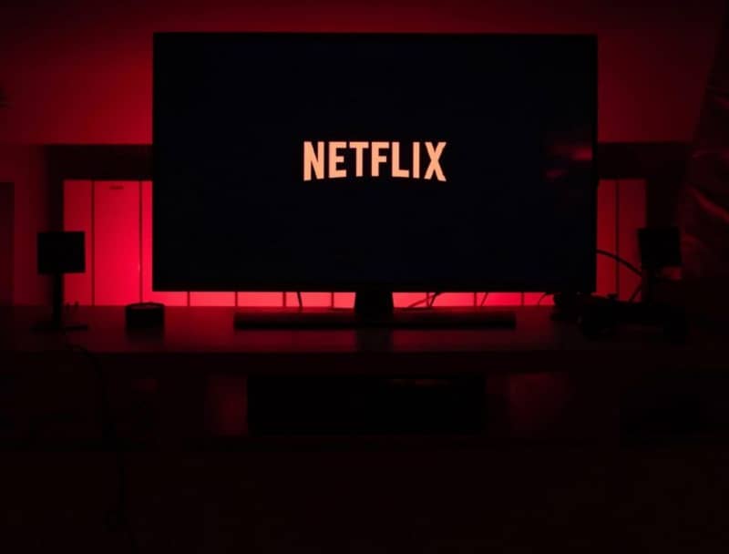 ¿Cómo crear una cuenta de Netflix y registrarse en un minuto en un minuto?  (Ejemplo)