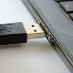 ¿Por qué mi computadora no detecta el dispositivo USB y cómo solucionarlo?